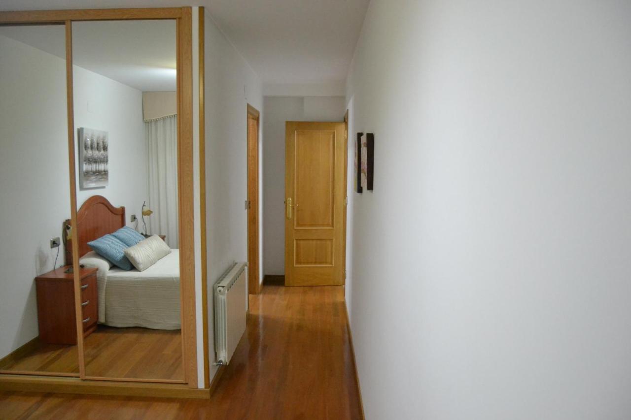Ferienwohnung Inmoinsuas Avd De Becerrea 16 Sarria Exterior foto